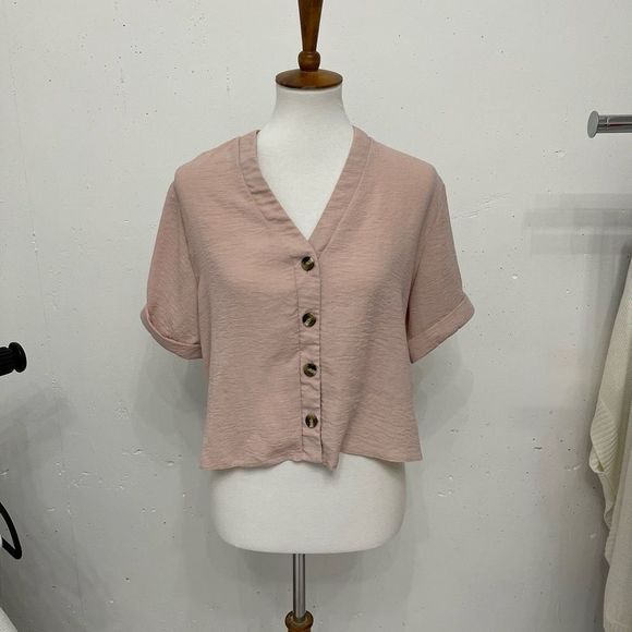 Pink front button flowy cute casual semi-cropped top medium 6 - Picture 1 of 9